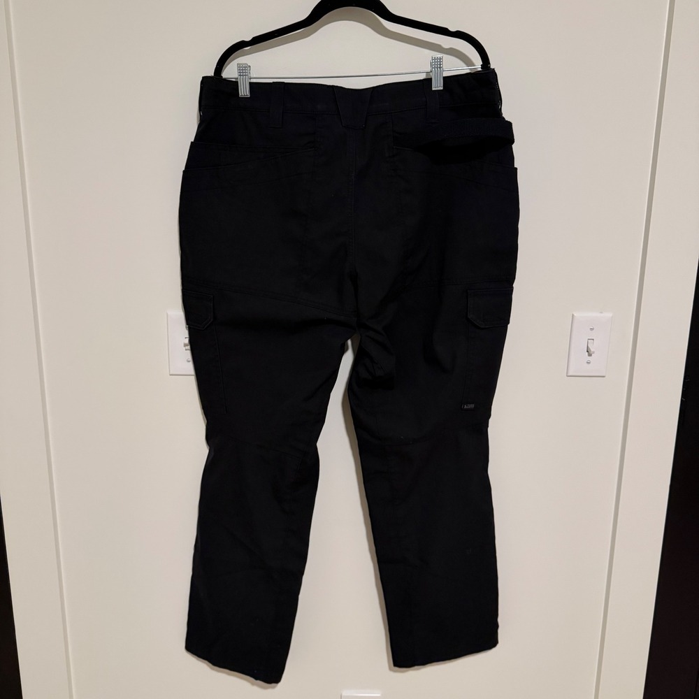 5.11 Tactical Stryke Pants Mens 38x32 Black Flex-Tac Ripstop Cargo Trouser 74369 - Picture 2 of 3